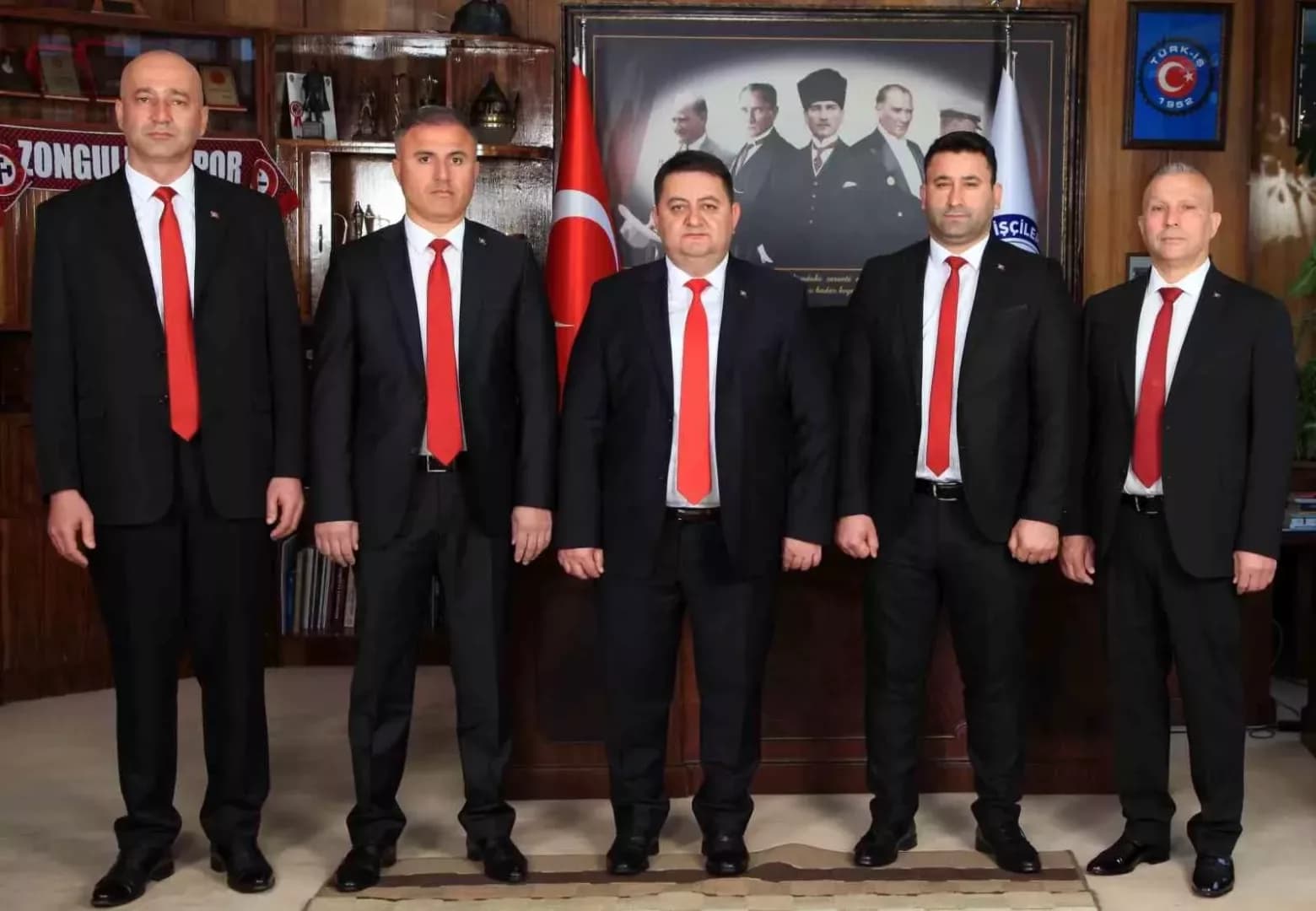 Yeşil, "8 Mart Dünya Emekçi Kadınlar Günü kutlu olsun"