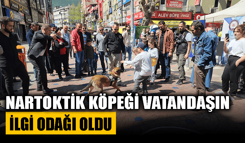 Polis haftasında narkotik köpeği vatandaşın ilgi odağı oldu