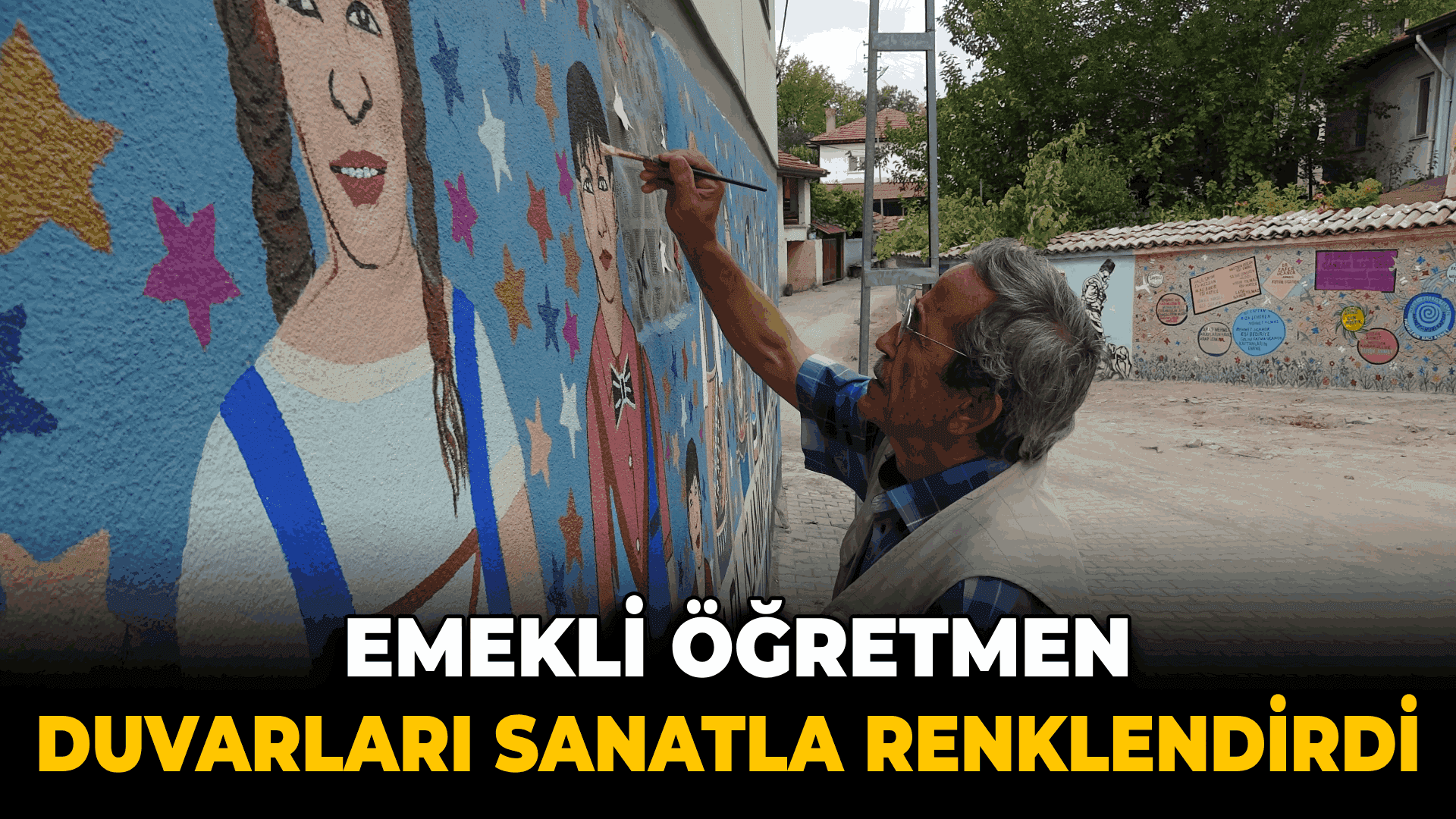 Köyünün bahçe duvarlarını tuval olarak kullanıyor