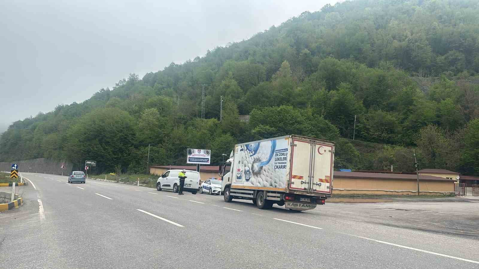 Zonguldak’ta bayram dönüşü trafik denetimleri arttırıldı