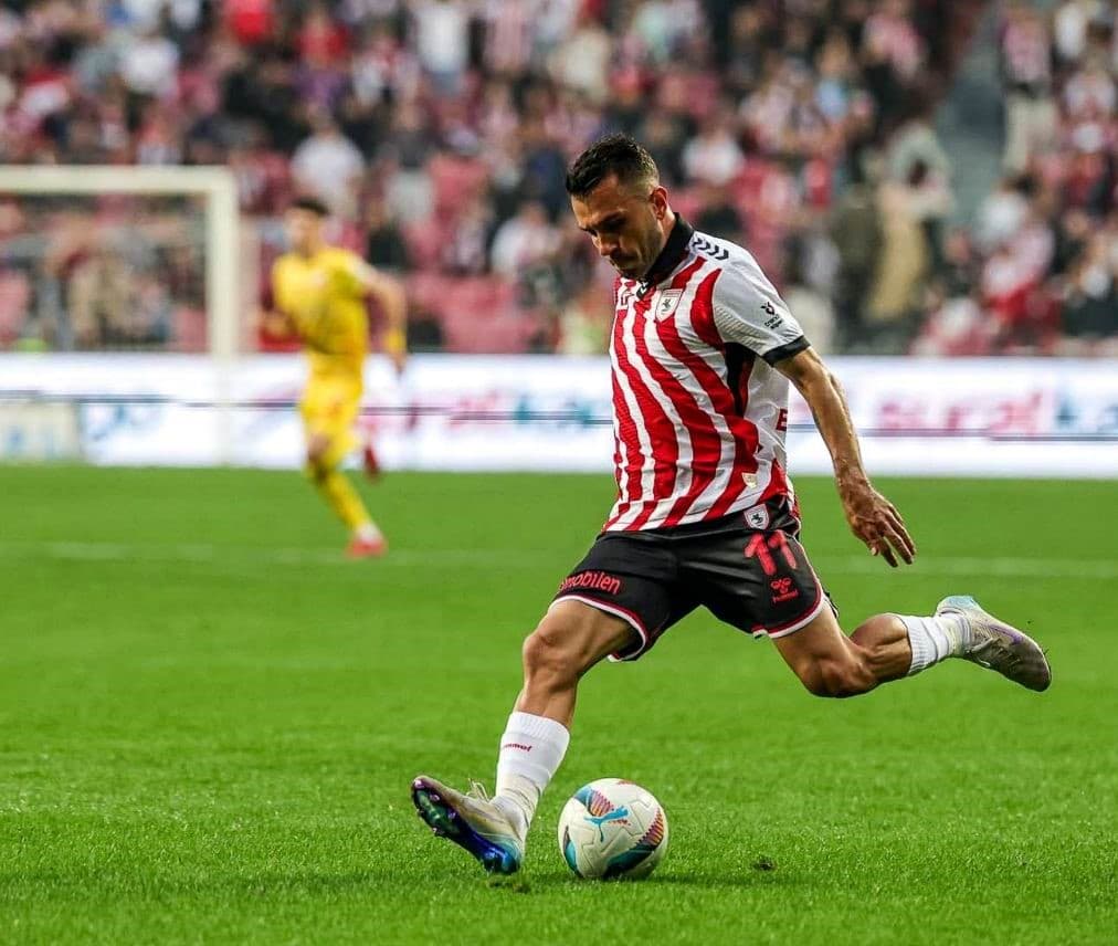 Emre Kılınç: "Bu formayla daha yazacak çok hikâyemiz var"