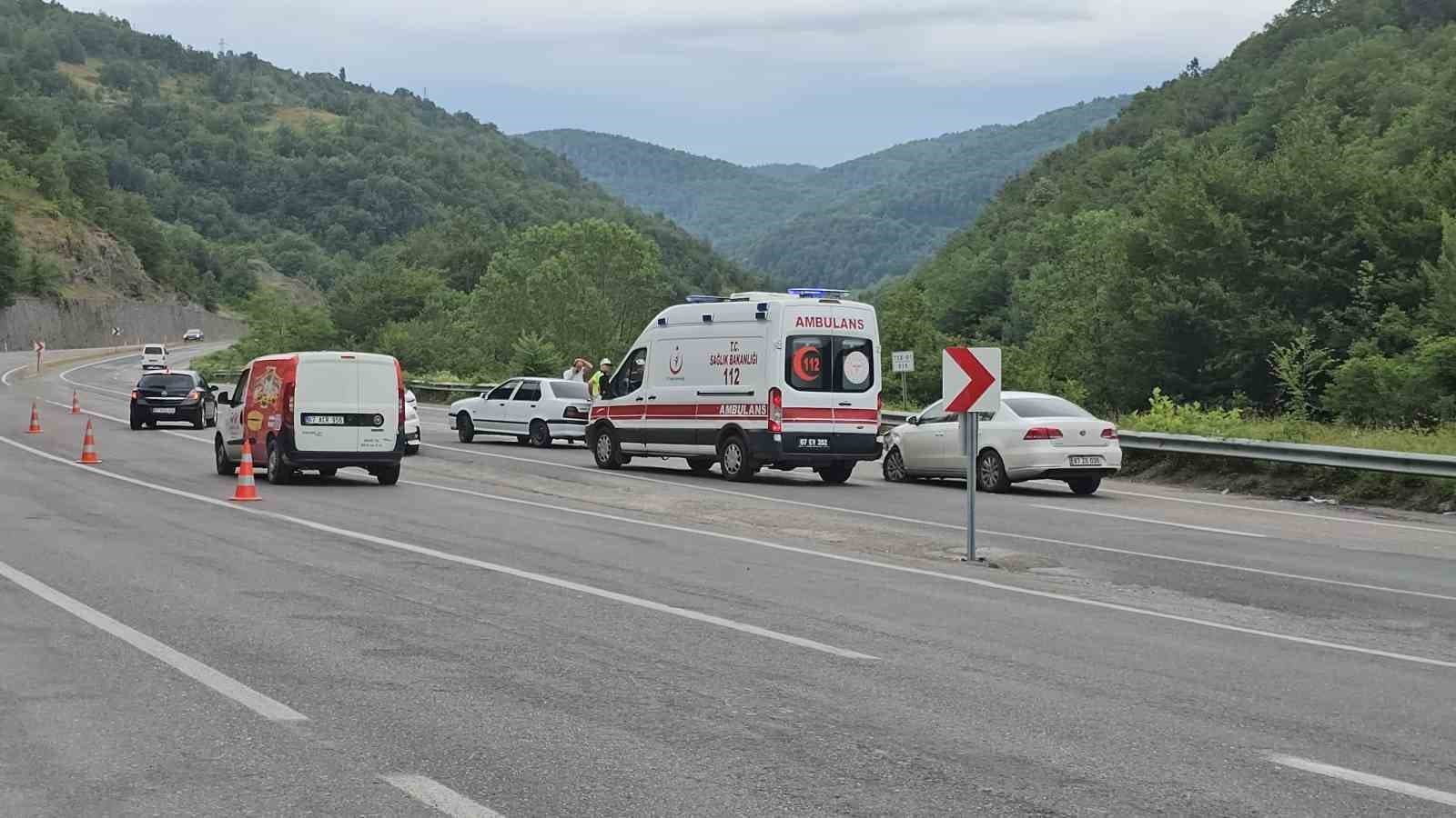 Zonguldak-Ankara yolundaki kazada 1 kişi yaralandı
