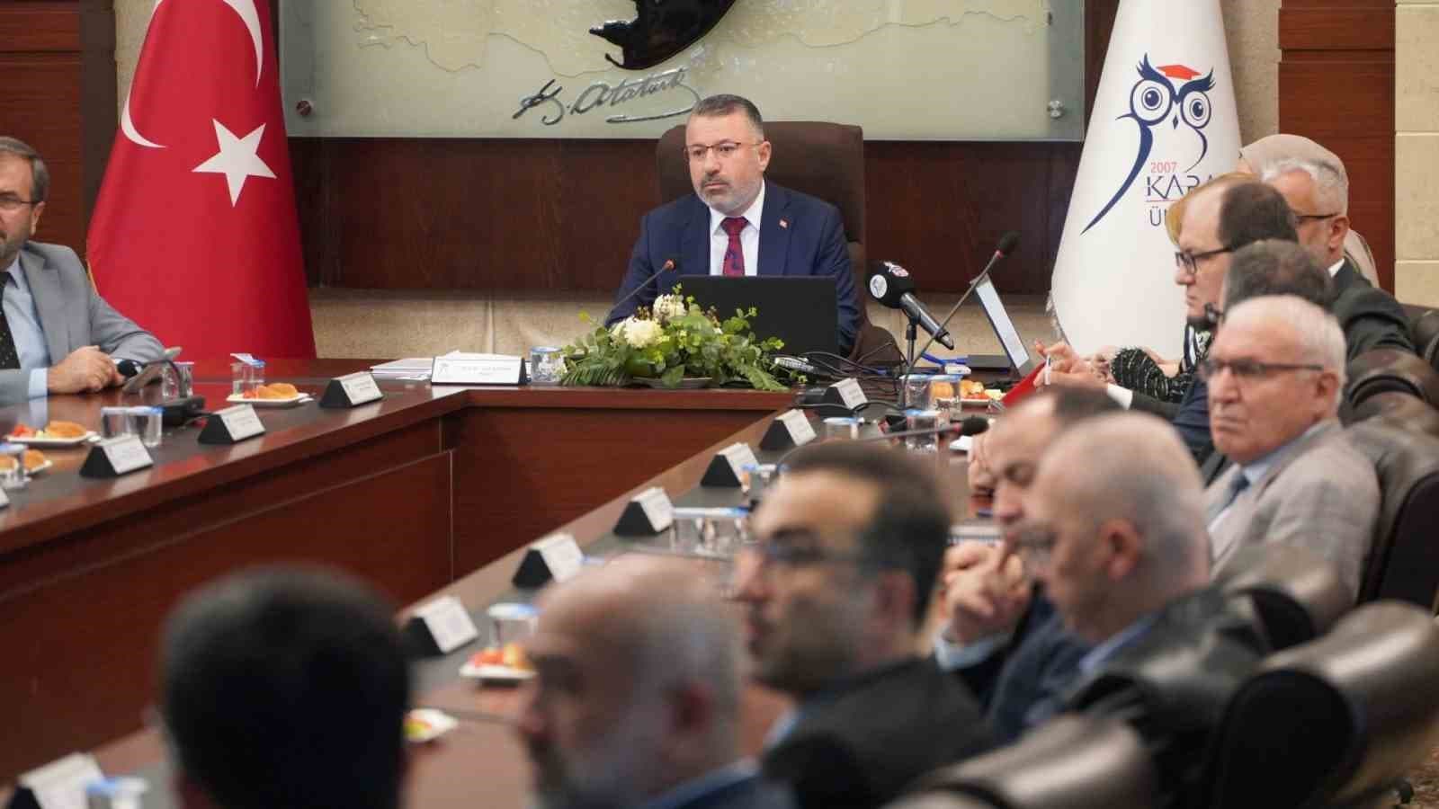 KBÜ senatosunun hedefi bilimde zirveye çıkmak