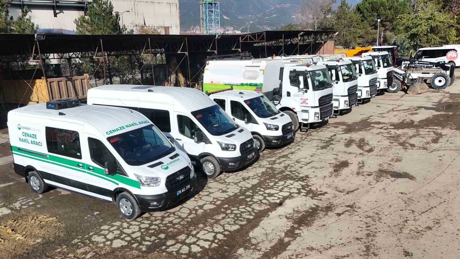 Karabük Belediyesi araç filosunu güçlendirdi