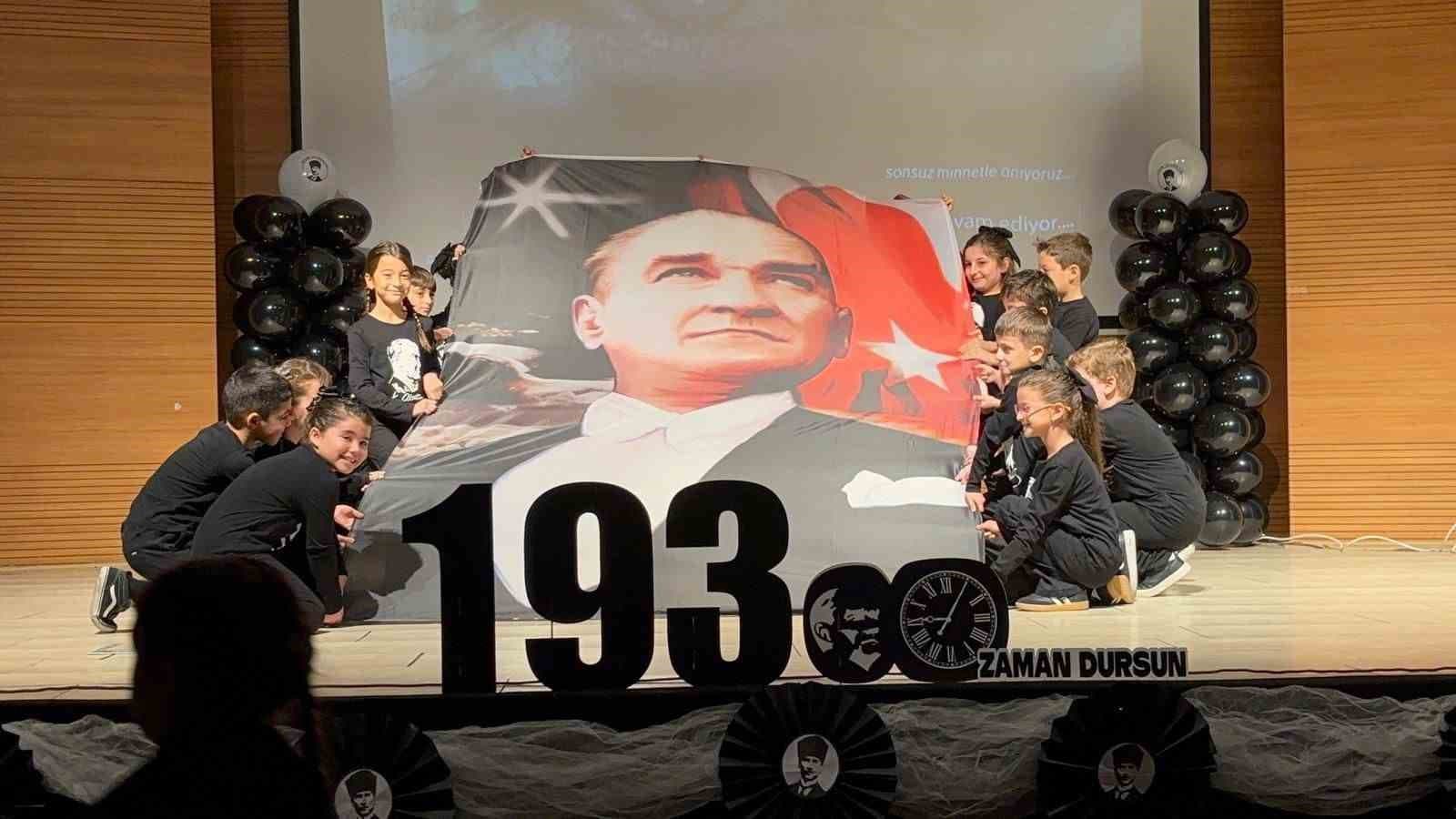 Fener İlkokulu’nda duygu dolu 10 Kasım anması