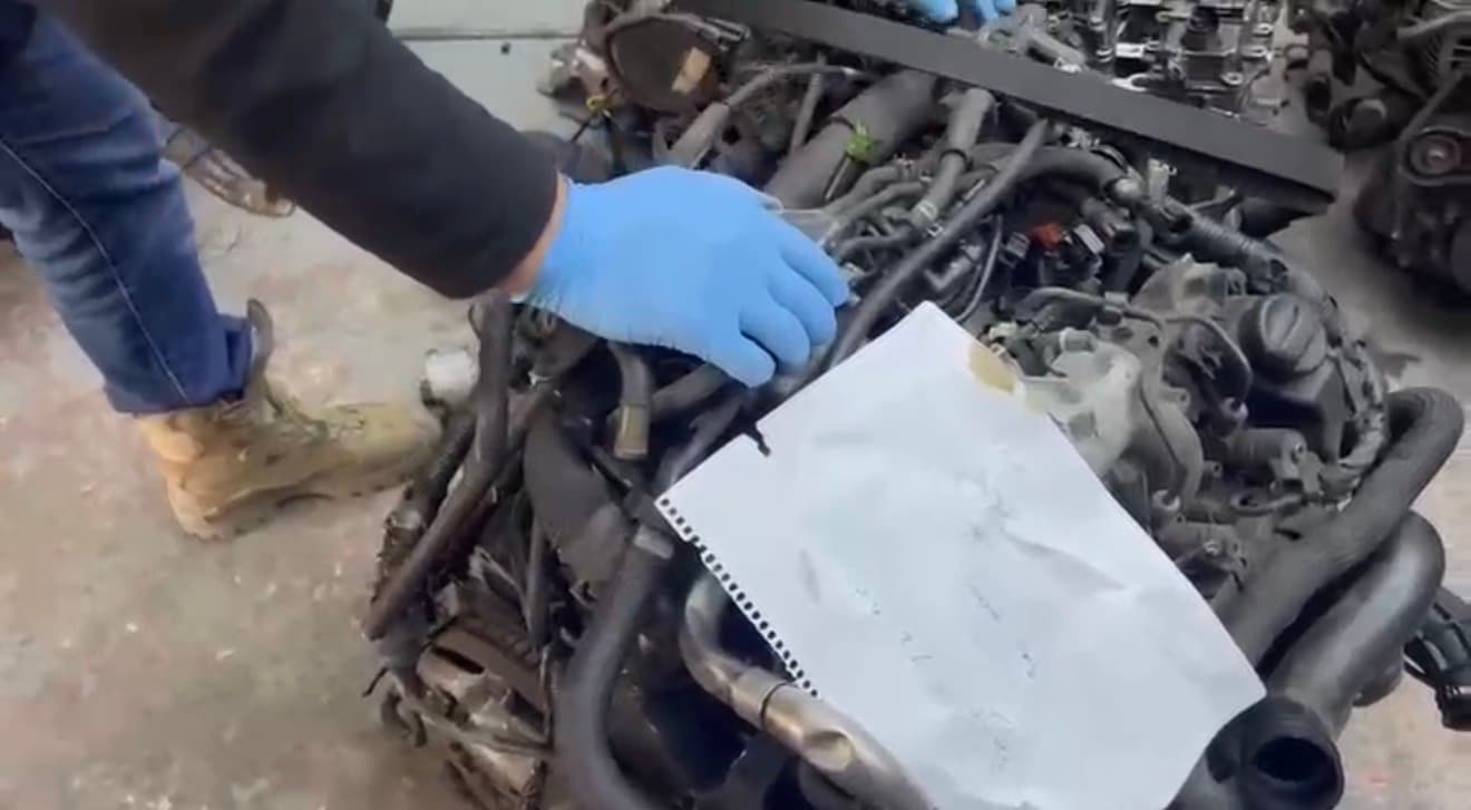 Samsun’da 13 gümrük kaçağı otomobil motoru ele geçirildi
