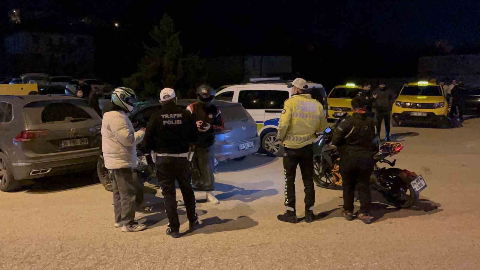 Emniyet Konuralp’de huzur uygulaması yaptı