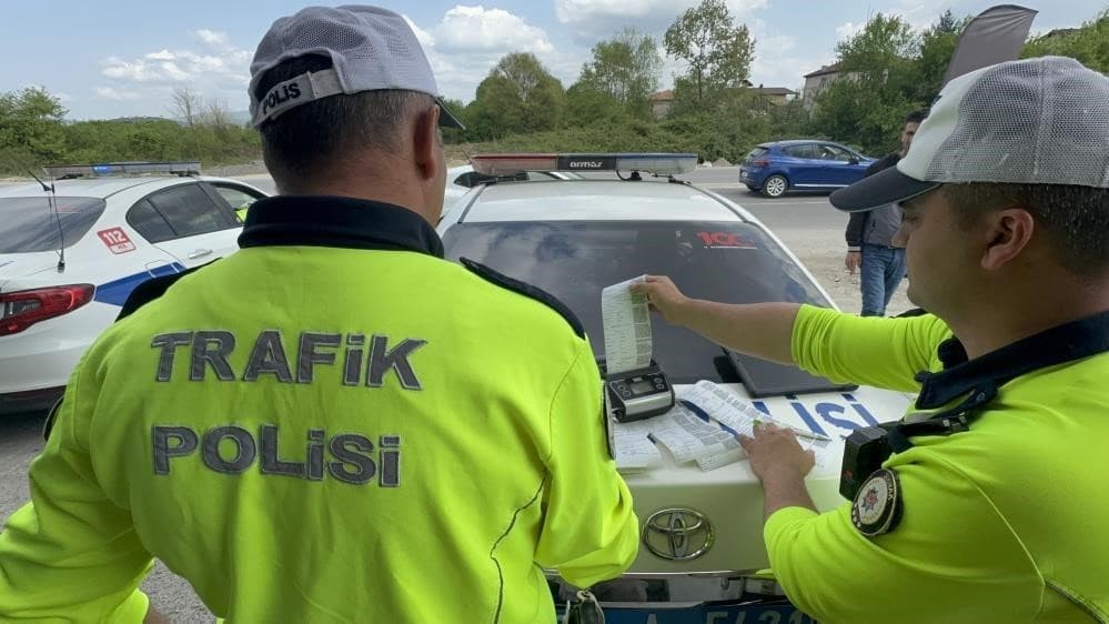 Denetimlerde 159 araç trafikten men edildi