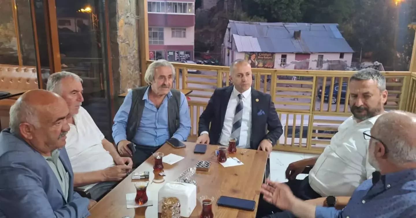 MHP teşkilatları Eskipazar’da buluştu