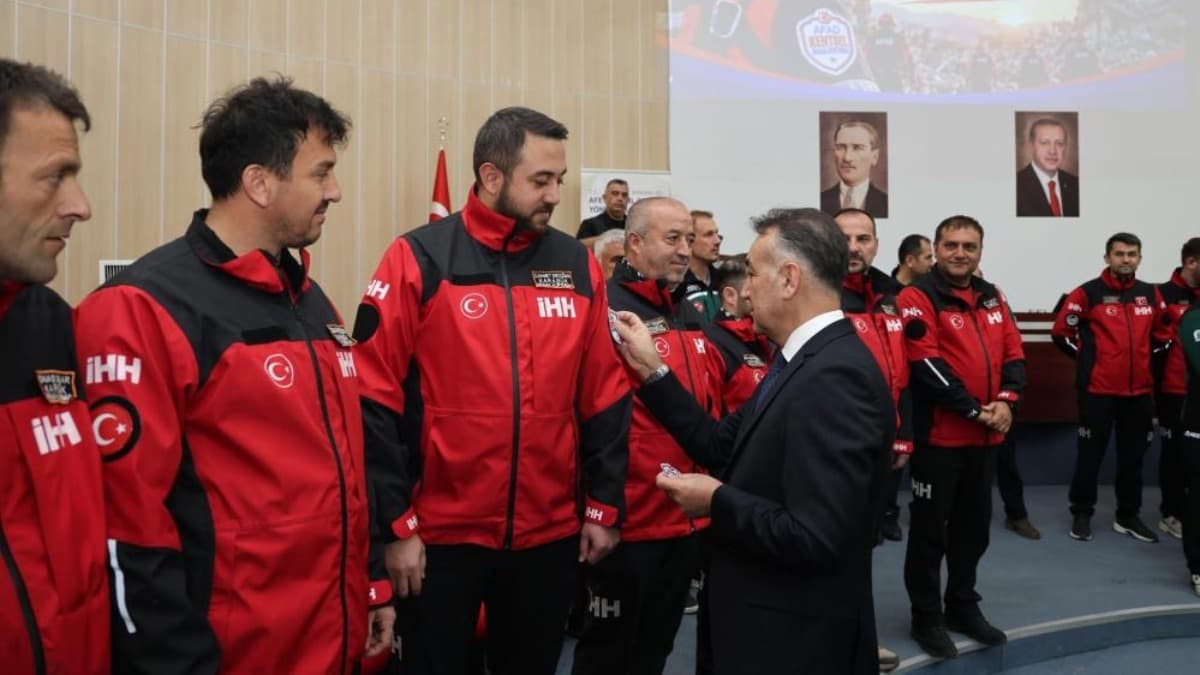 Karabük’te arama kurtarma ekipleri akreditasyon belgelerini aldı