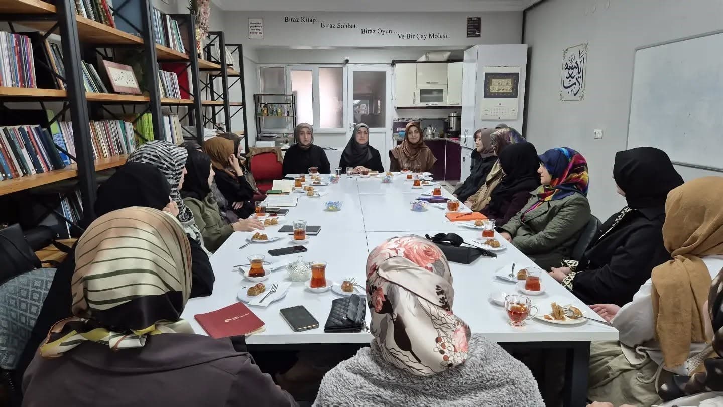 Bayburt’ta kadınlara yönelik dini programlar sürüyor