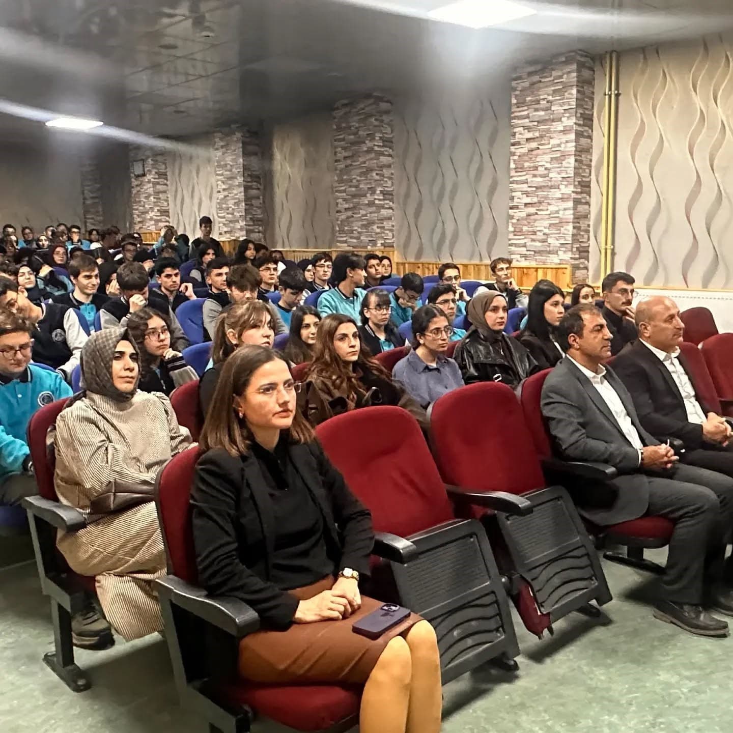 Bayburt Fen Lisesinde Erasmus+ ve eTwinning fırsatları tanıtıldı