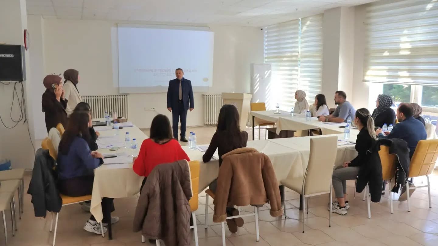 Karabük'te danışmanlık tedbiri uygulayıcı eğitimi gerçekleştirildi