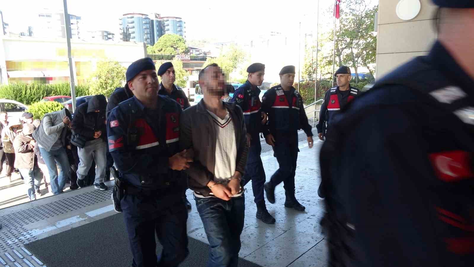Trabzon merkezli 6 ilde siber suç operasyonu: 22 şüpheli adliyeye sevk edildi
