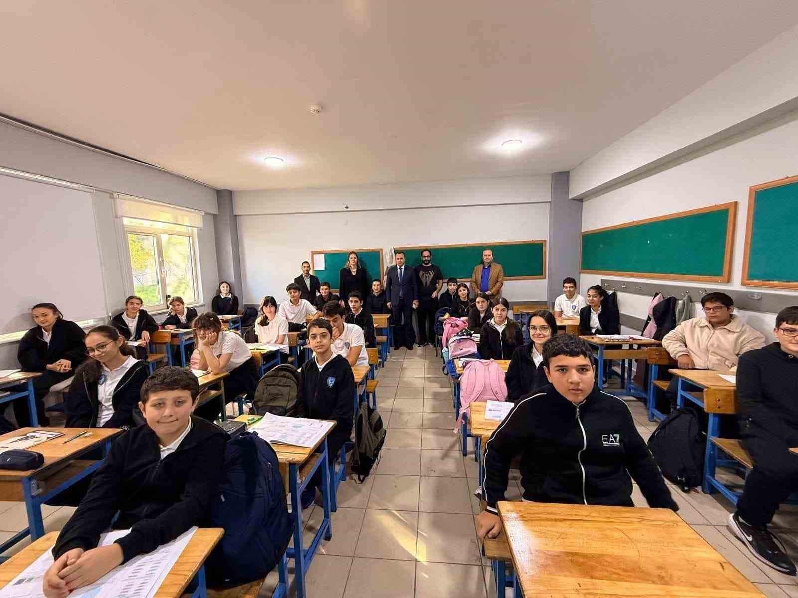 Kaymakam öğrencilerle bir araya geldi