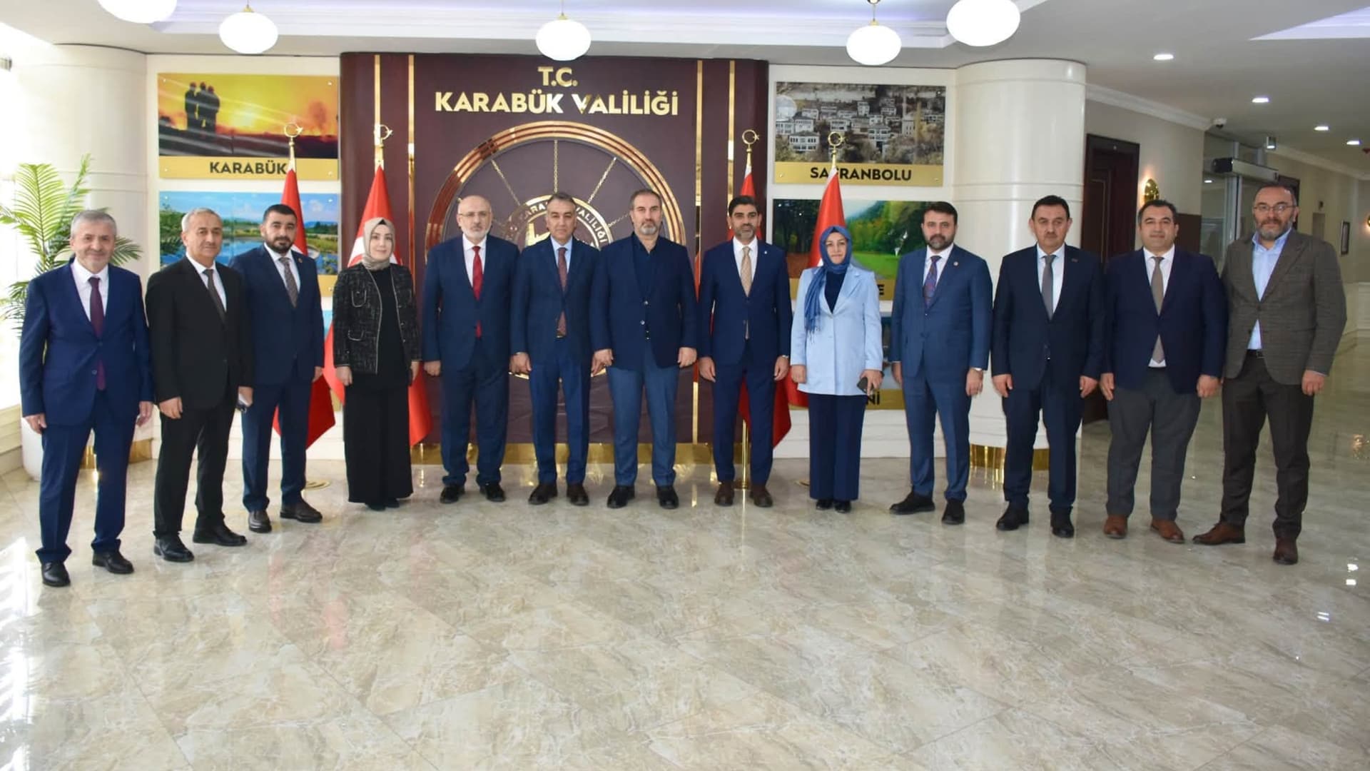 AK Parti Genel Başkan Yardımcısı Mustafa Şen Karabük Valiliği’ni Ziyaret Etti