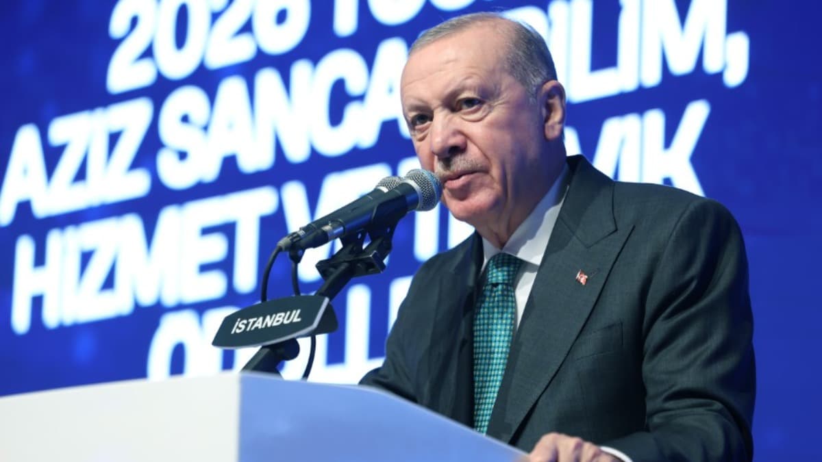 Cumhurbaşkanı Erdoğan: "Sağlıkta zirveye oynamayı sürdüreceğiz"