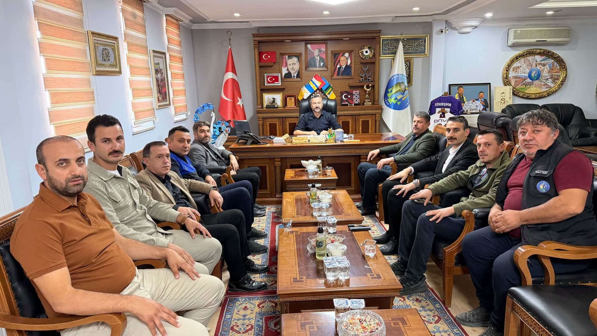 Başkan Serkan Cıva belediye personeliyle bir araya geldi