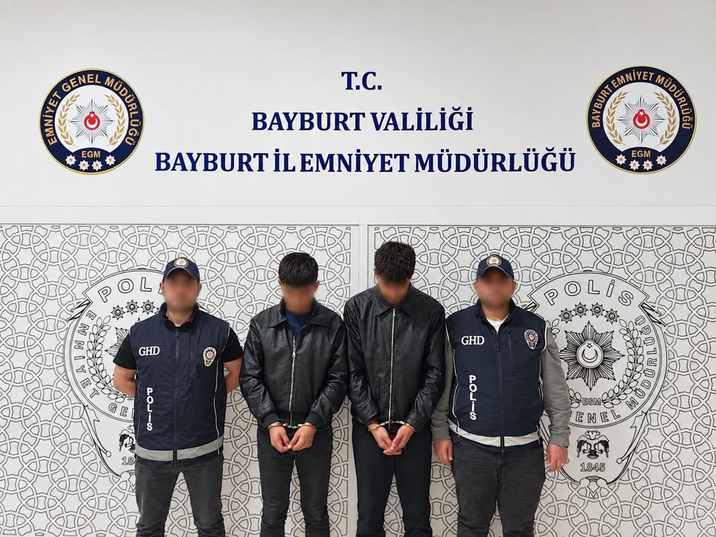 Bayburt’ta düzensiz göç operasyonlarında 5 şüpheli yakalandı