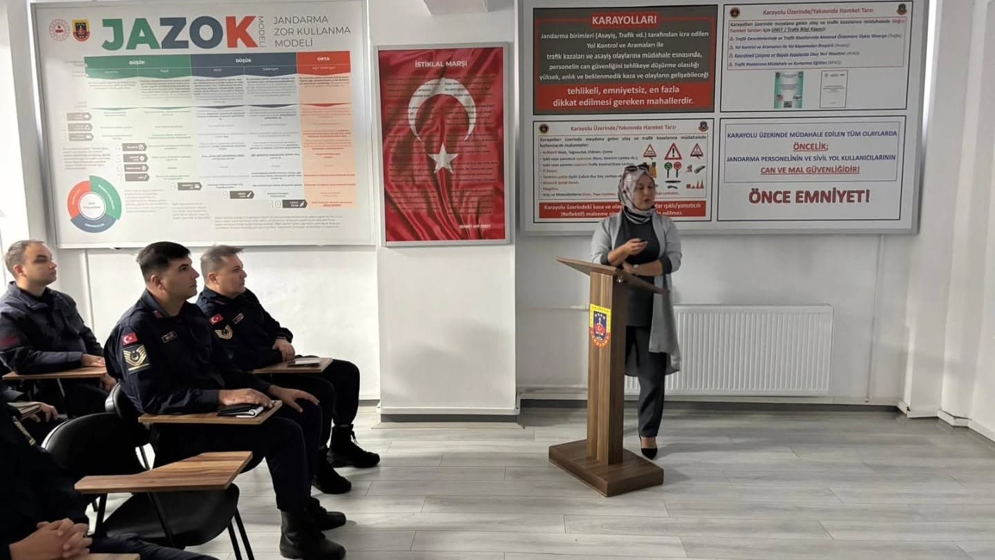 Sağlık ekiplerinden jandarma personeline kritik eğitim