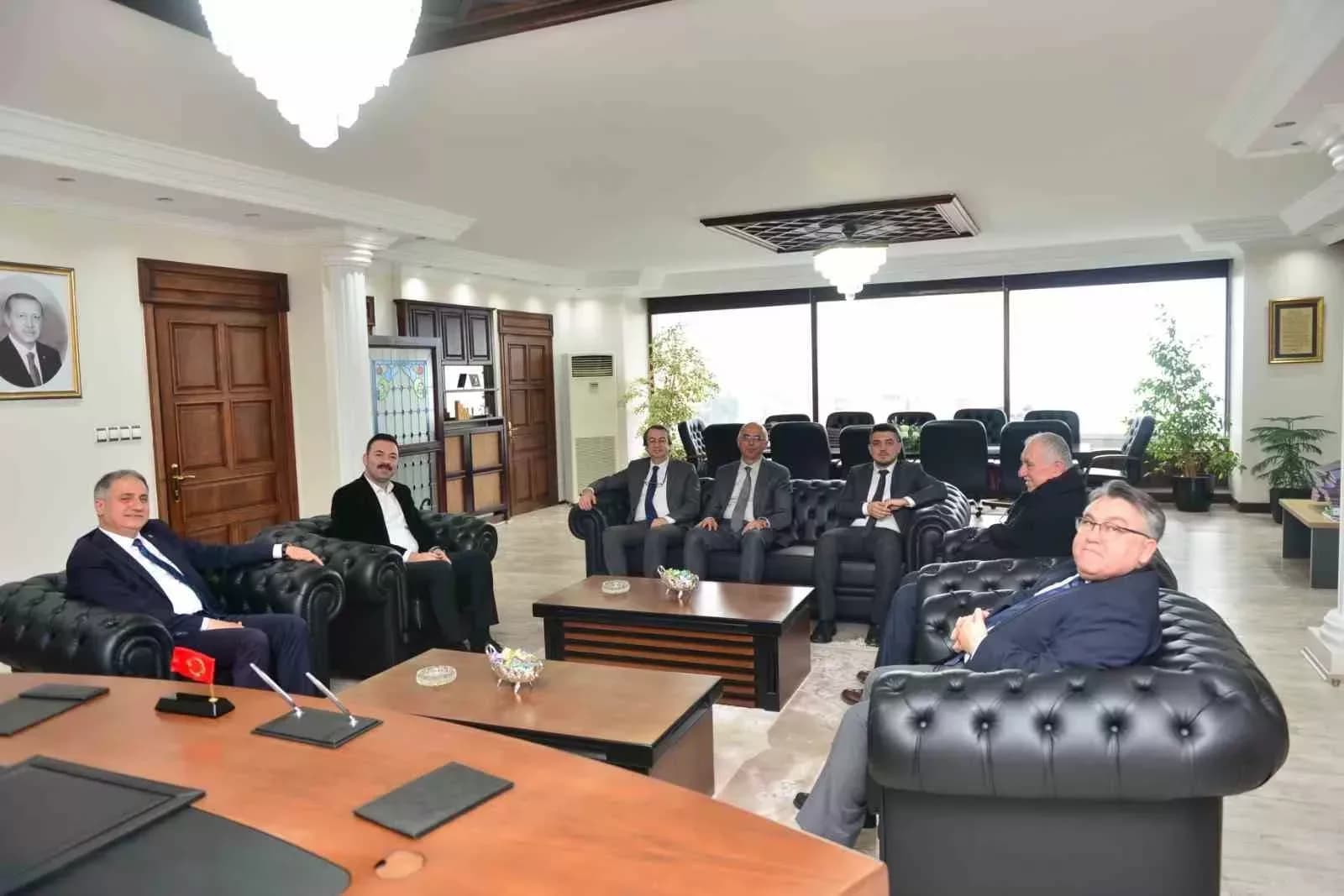 AK Parti Zonguldak Milletvekili Bozkurt’tan Rektör Özölçer’e ziyaret