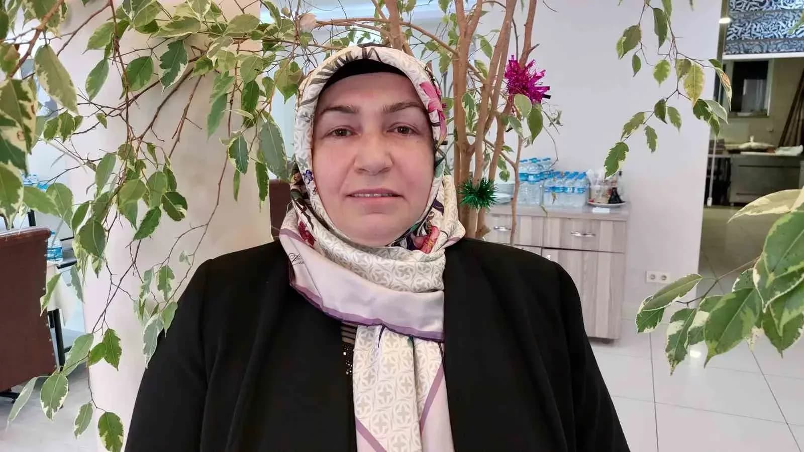 3 çocuk annesi kadın, eşinin 12 yıl muhtarlık yaptığı mahalleye muhtar adayı oldu