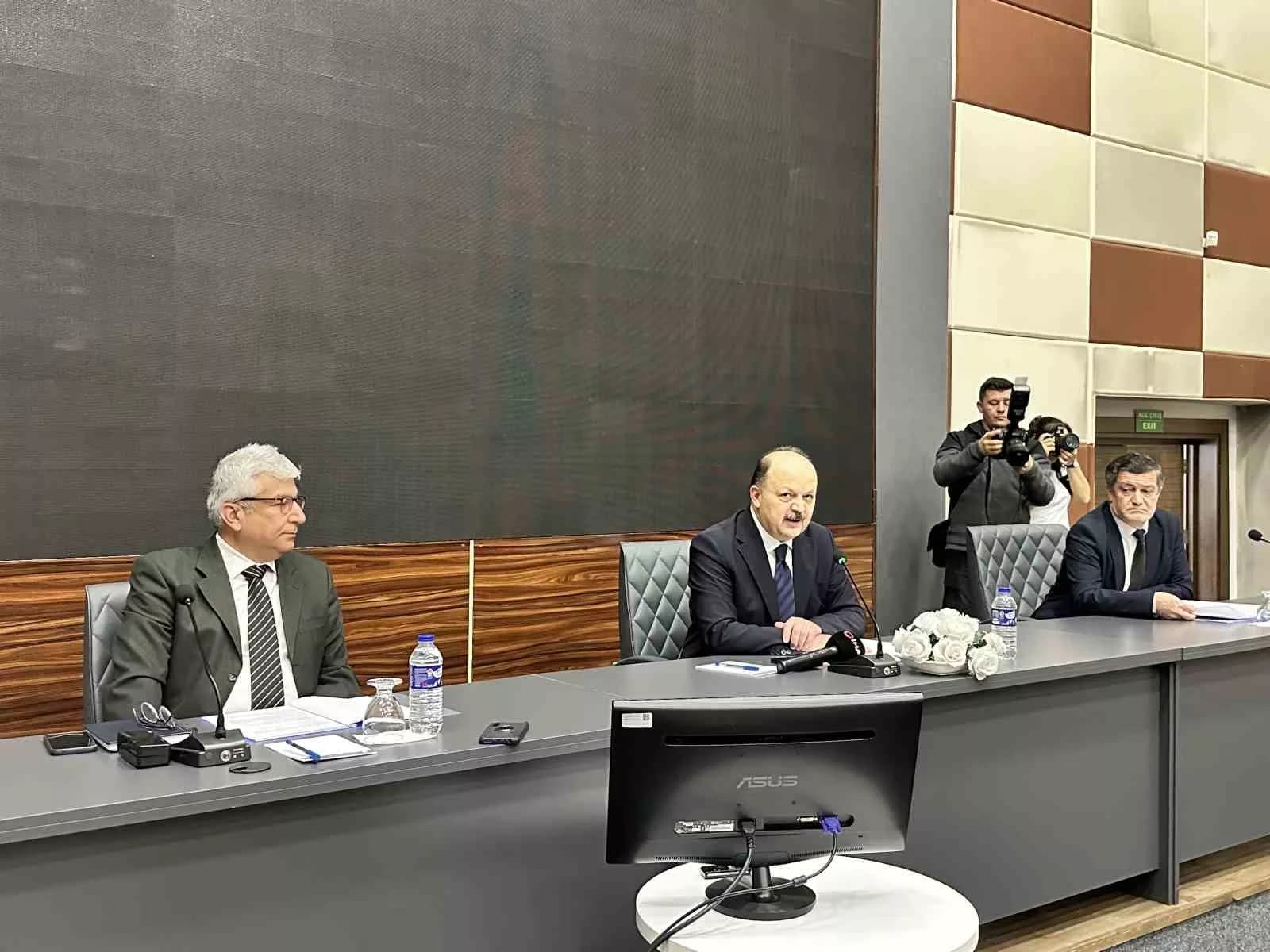 Vali Dallı: "Kurumlarımızın ilimizle ilgili bu yıl başlayacak pek çok yatırımları mevcut”