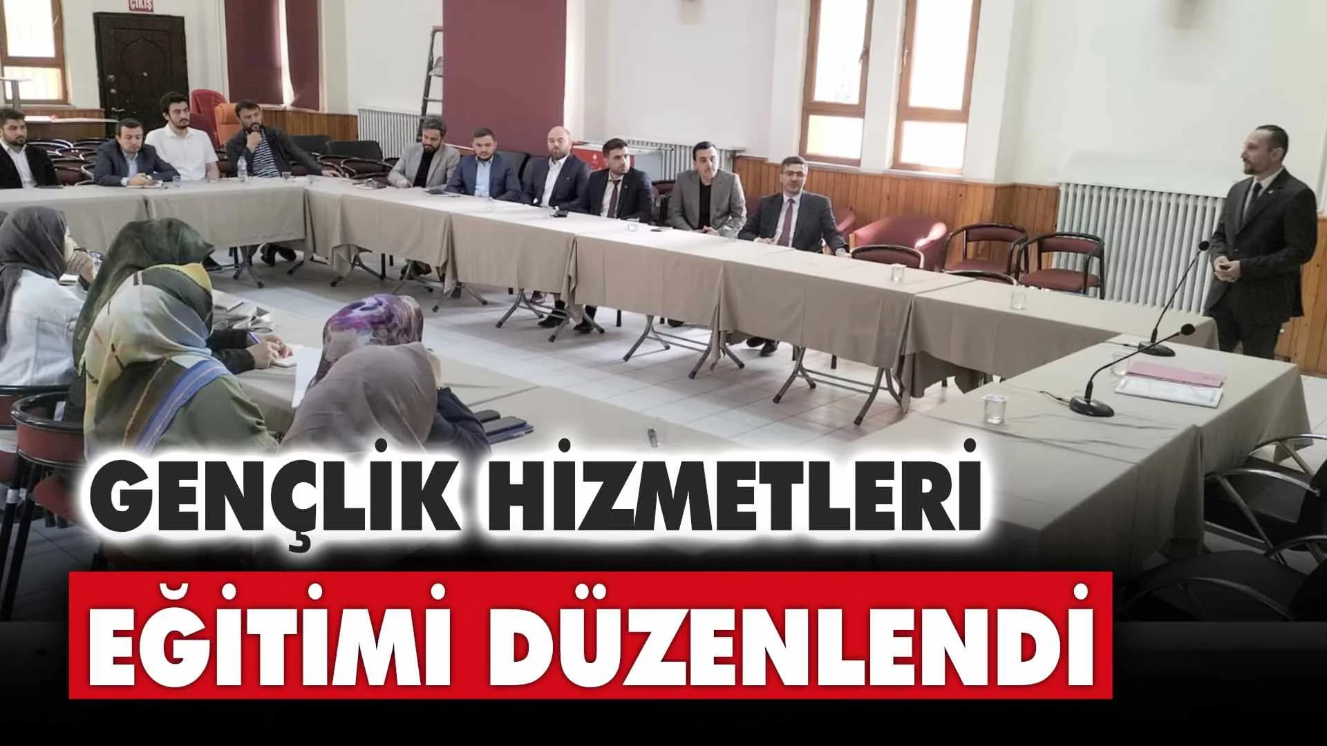Karabük'te Gençlik Hizmetleri Eğitimi Düzenlendi