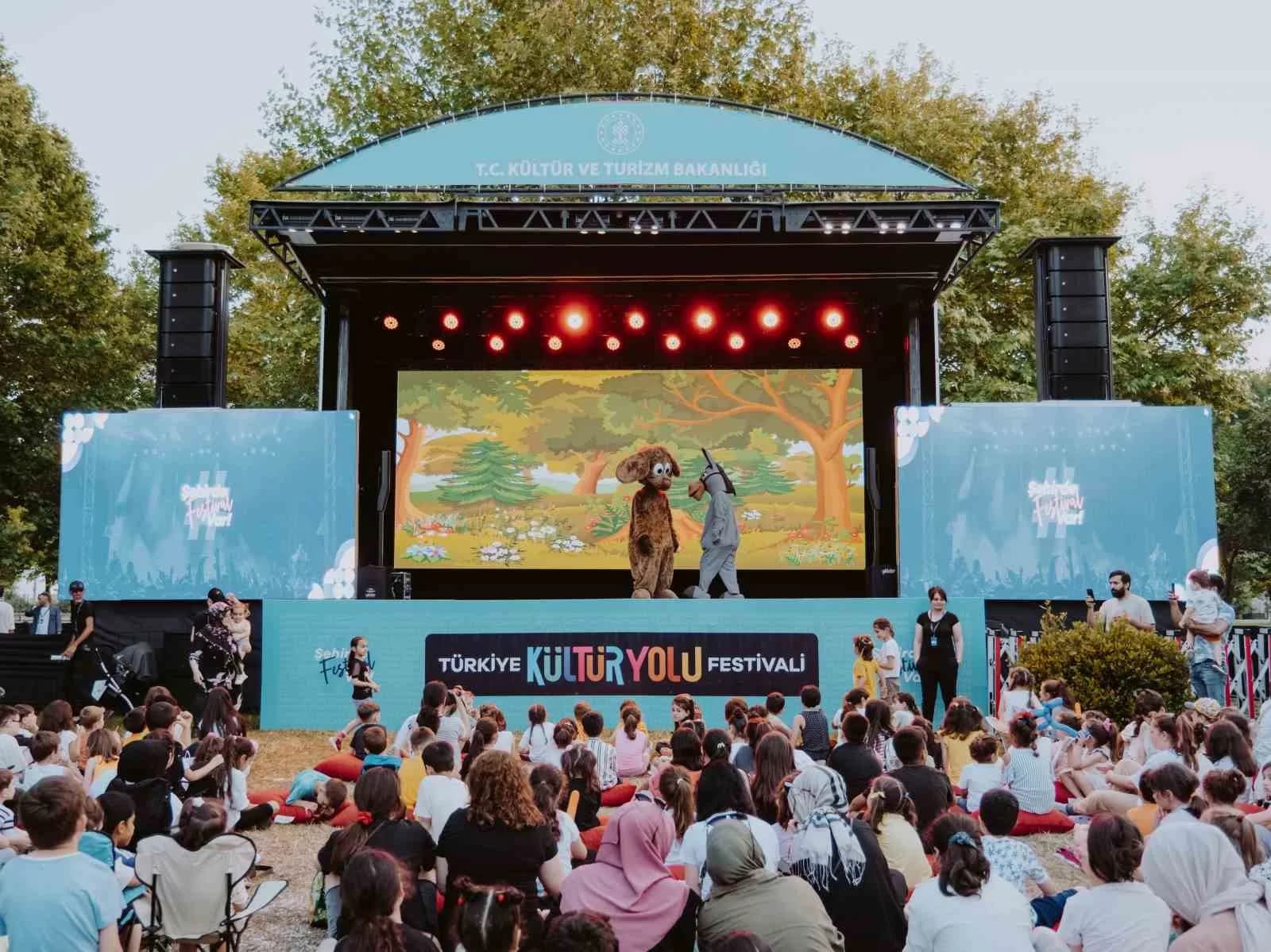 Samsun’da Kültür Yolu Festivali coşkusu
