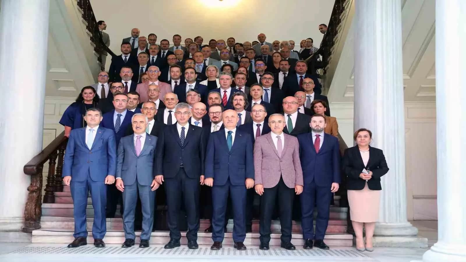 Rektör Kırışık, ‘Üniversiteler ile Sağlık Eğitimi ve Hizmeti Üzerine İstişare Toplantısı’na katıldı