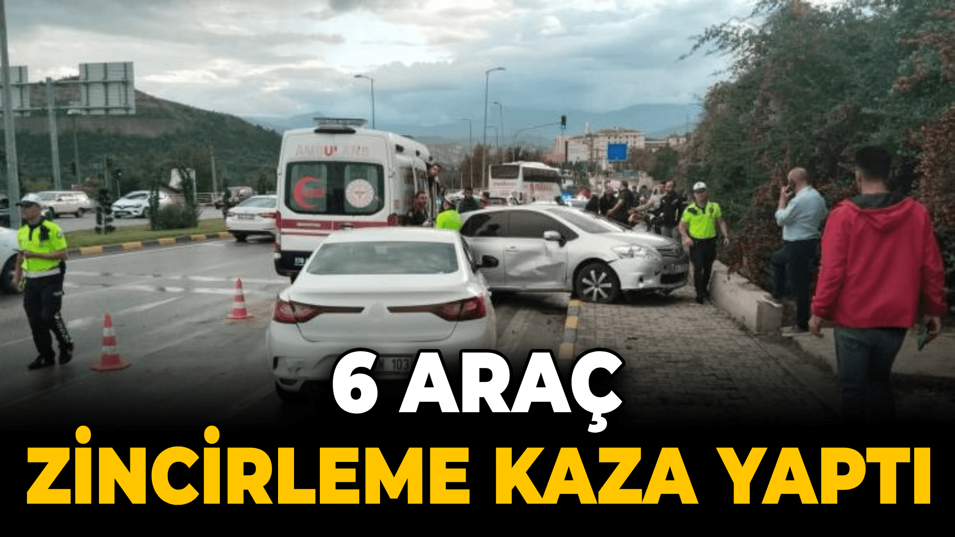 Karabük'te 6 araçlı zincirleme trafik kazası: 4 yaralı