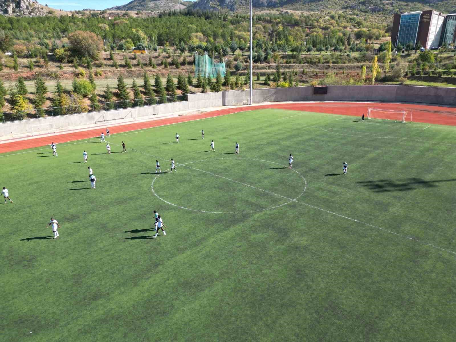 Tokat’ta yabancı öğrenciler arası futbol turnuvası başladı