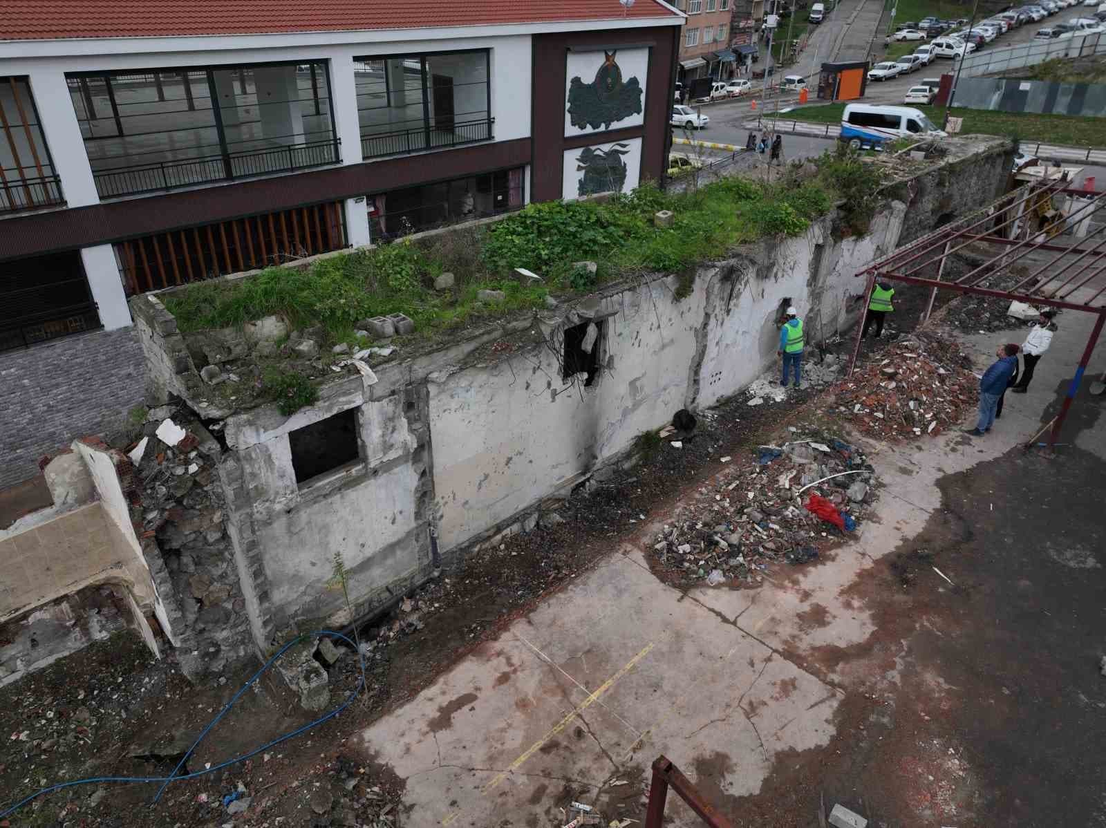 Trabzon’da tarihi surlarda restorasyon çalışmaları başladı