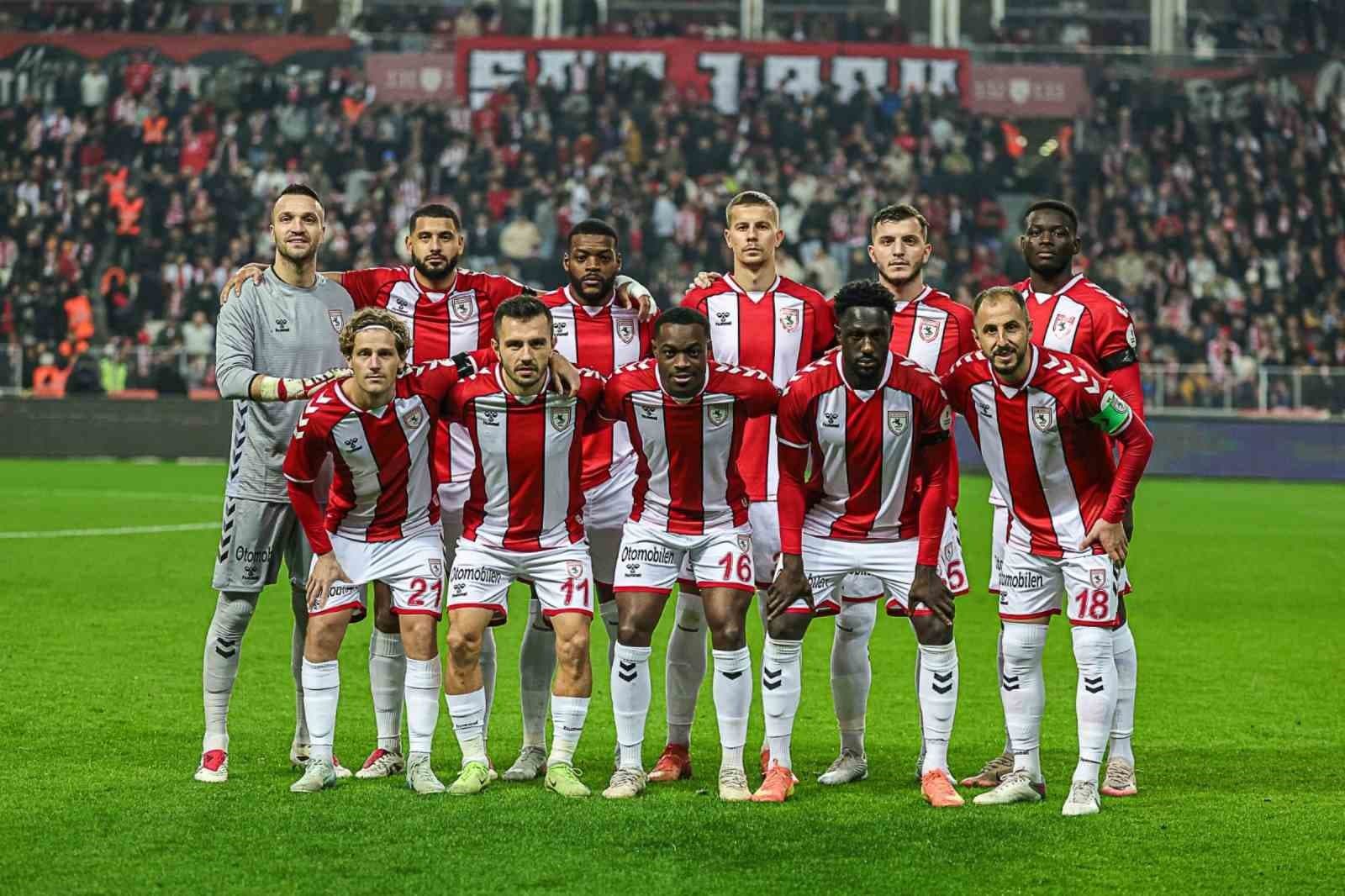 40 puana ulaşan lig 3.’sü Samsunspor’da 2 gün izin