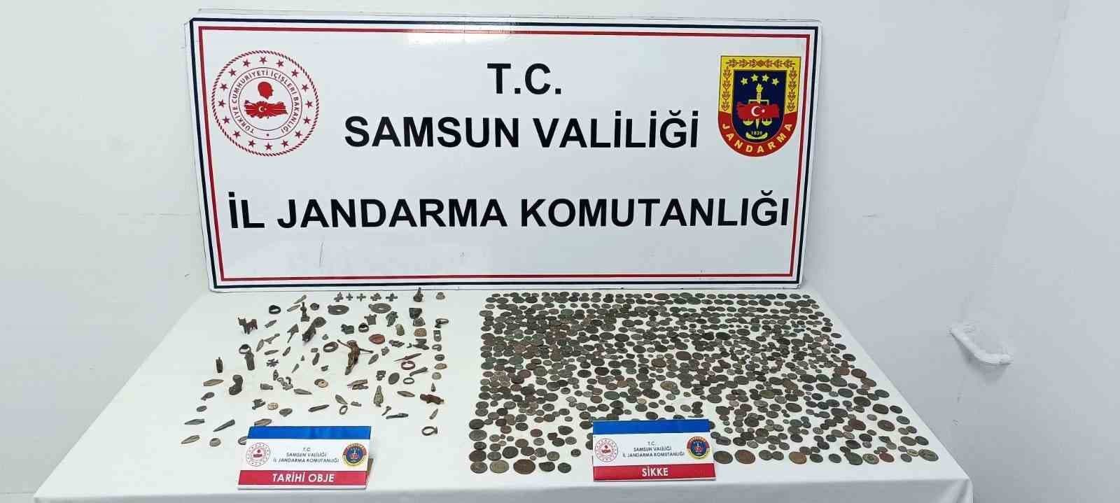 Samsun’da jandarmadan tarihi eser operasyonu