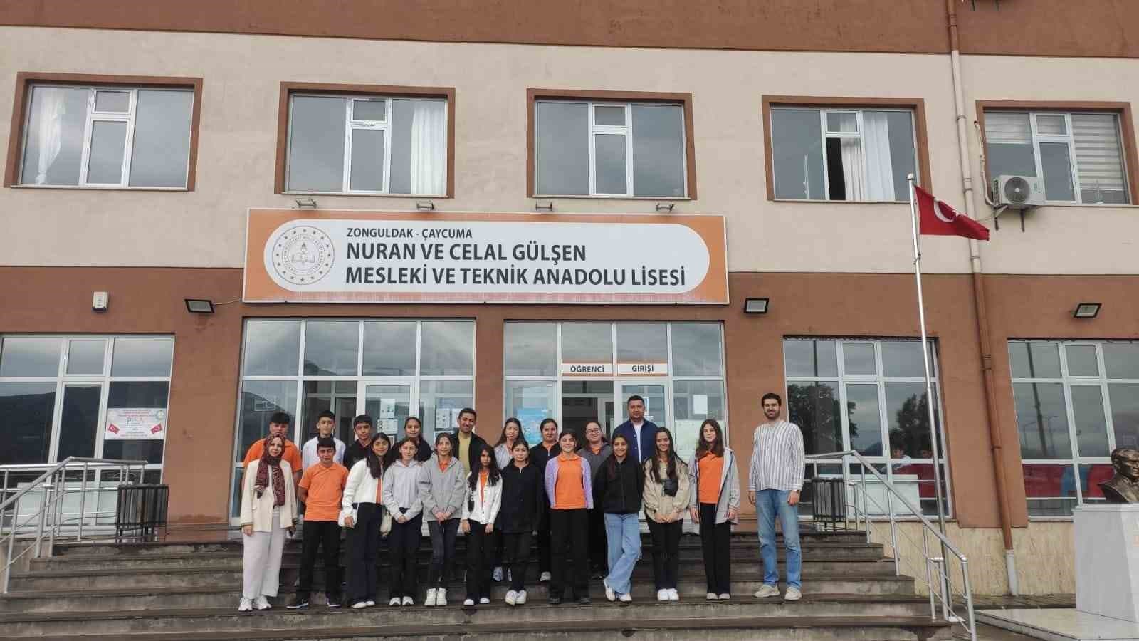 Ortaokul öğrencilerinden teknik gezi