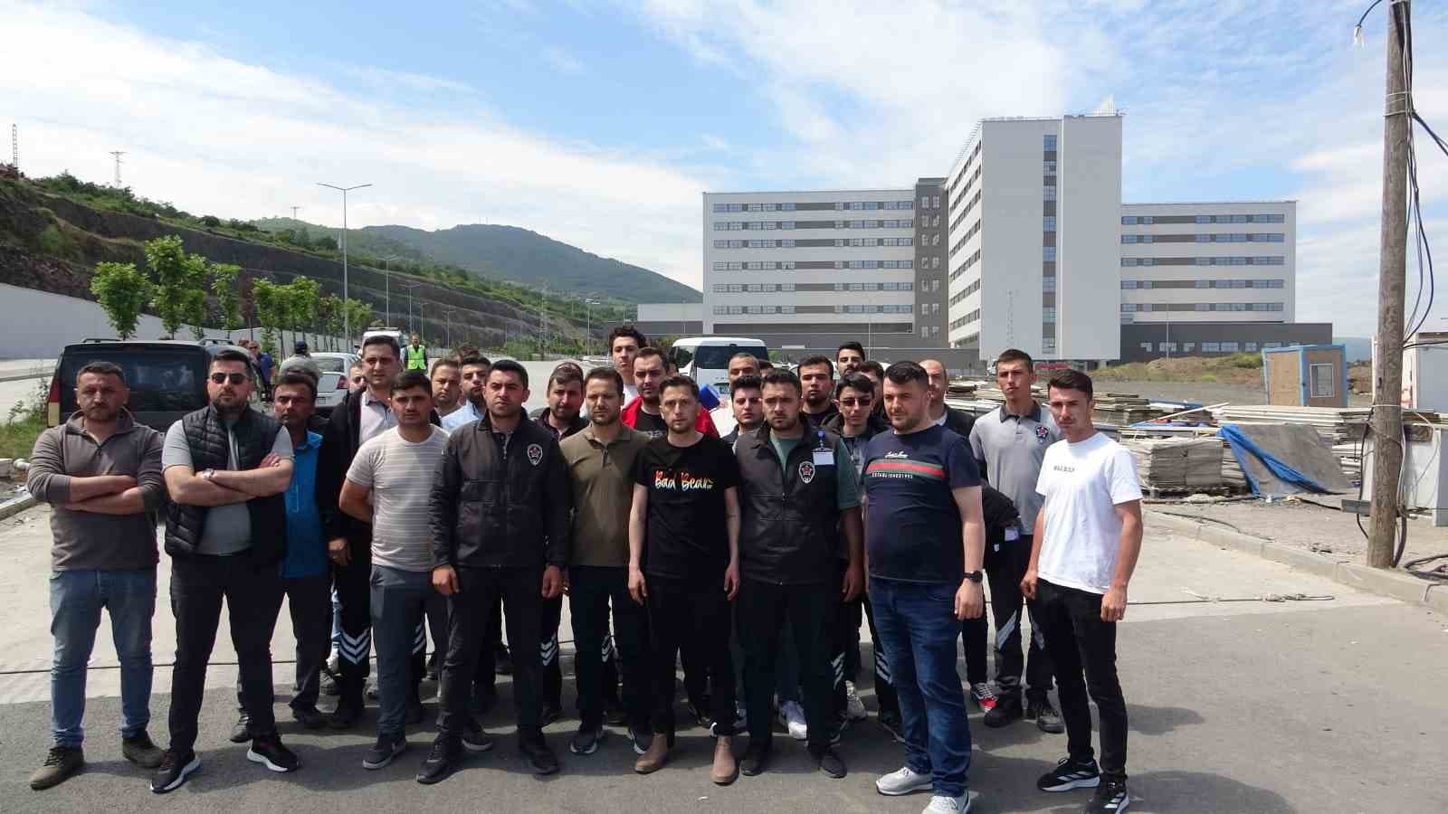 Taşeron firmasına bağlı özel güvenlik görevlileri 3 aydır maaş alamıyor