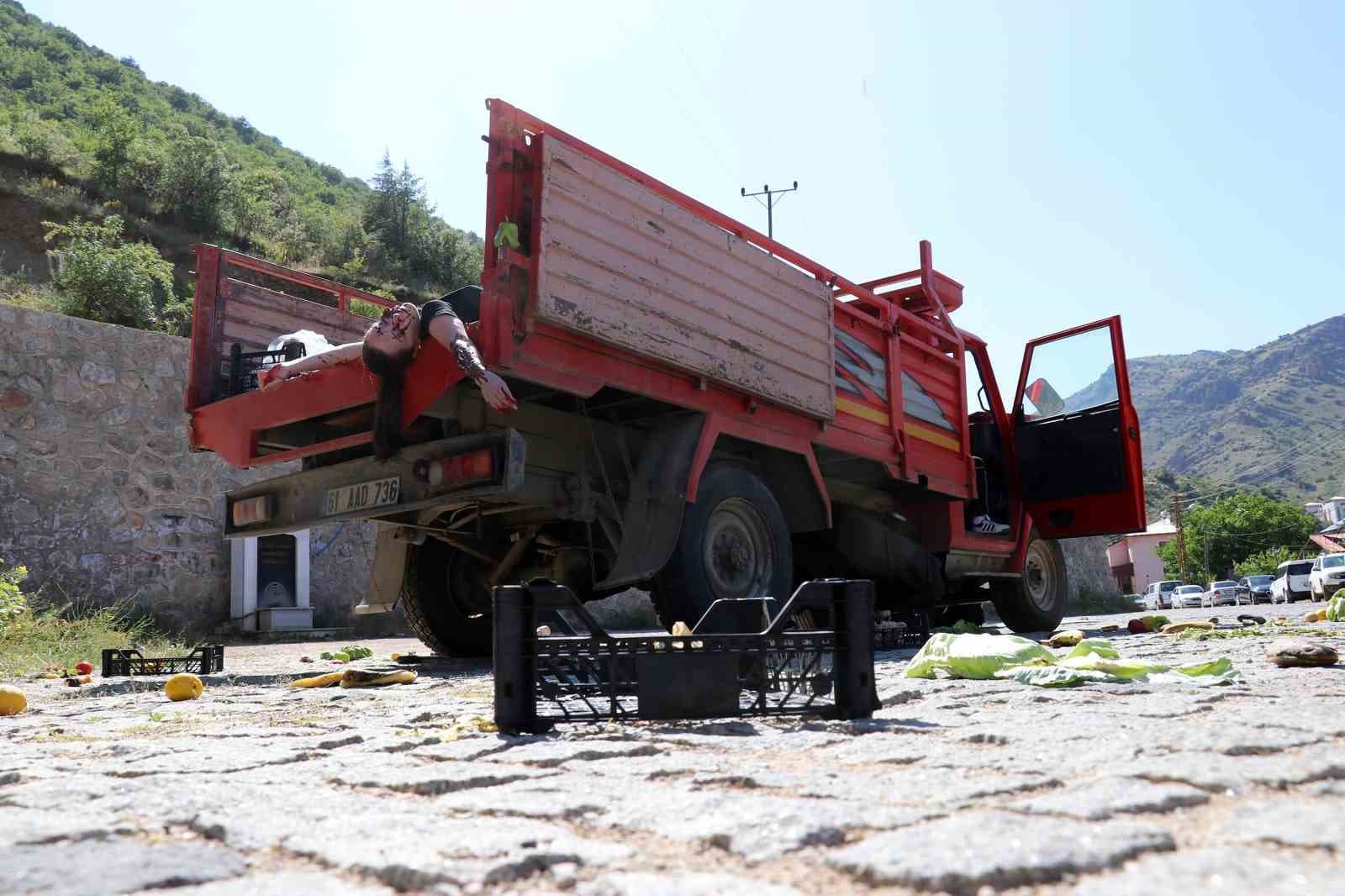 Gümüşhane UMKE’den gerçeği aratmayan tatbikat