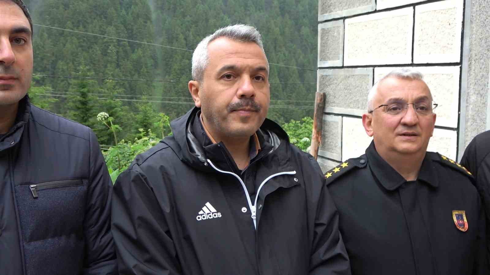 Rize Valisi Baydaş enkazı bulunan jet uçağı ile ilgili açıklama yaptı: "Bayan yolcu sağ, pilot hayatını kaybetti"