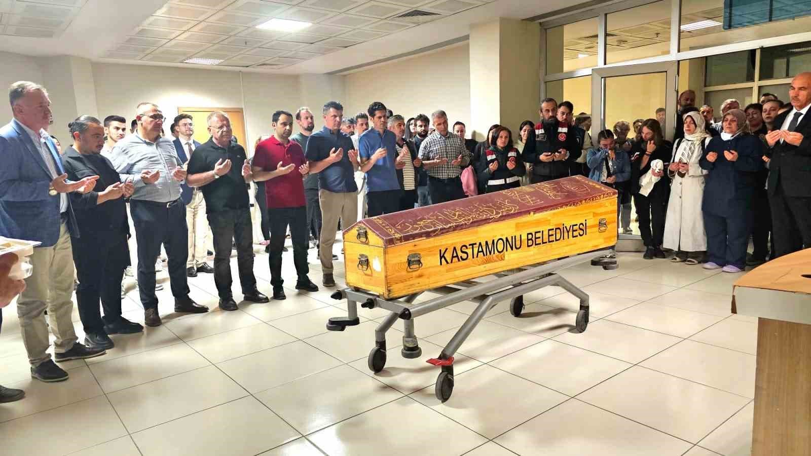 Feci kazada ölen anestesi teknikeri memleketine uğurlandı