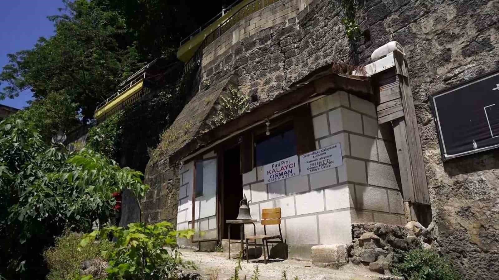 Kazancılar Sokağı’nın son kalaycısı