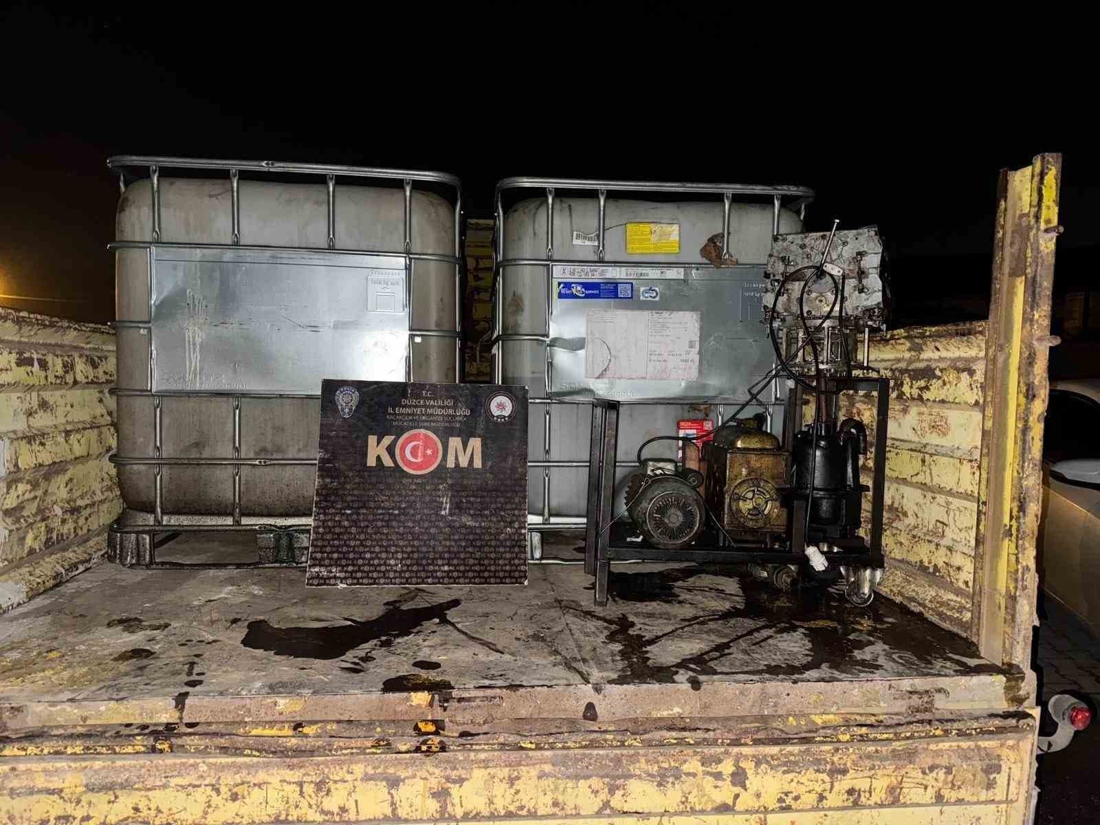 Düzce’de bin 960 litre kaçak akaryakıt ele geçirildi