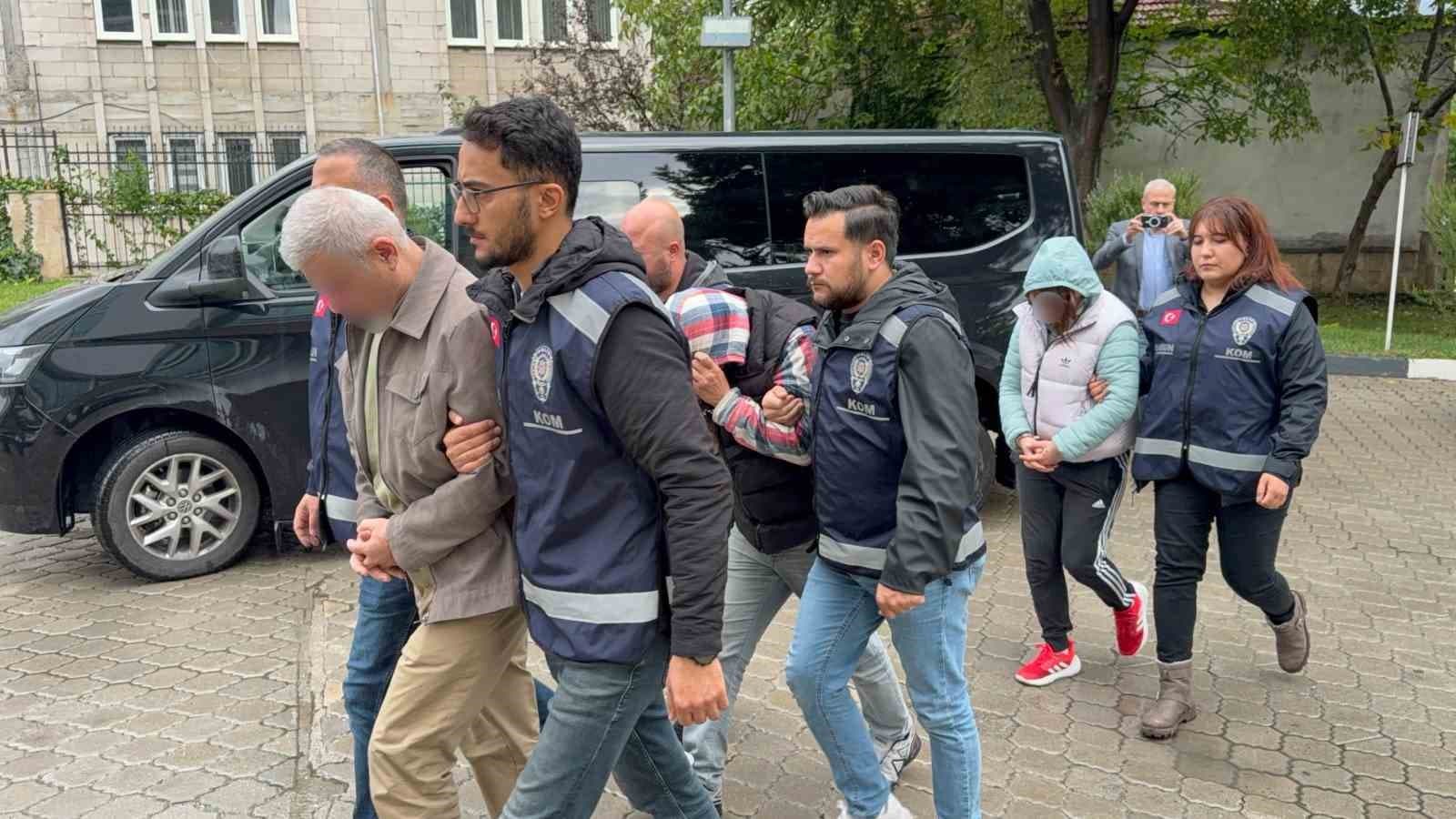 Samsun’da tefecilik ve silah ticaretinden 3 kişi adliyeye sevk edildi