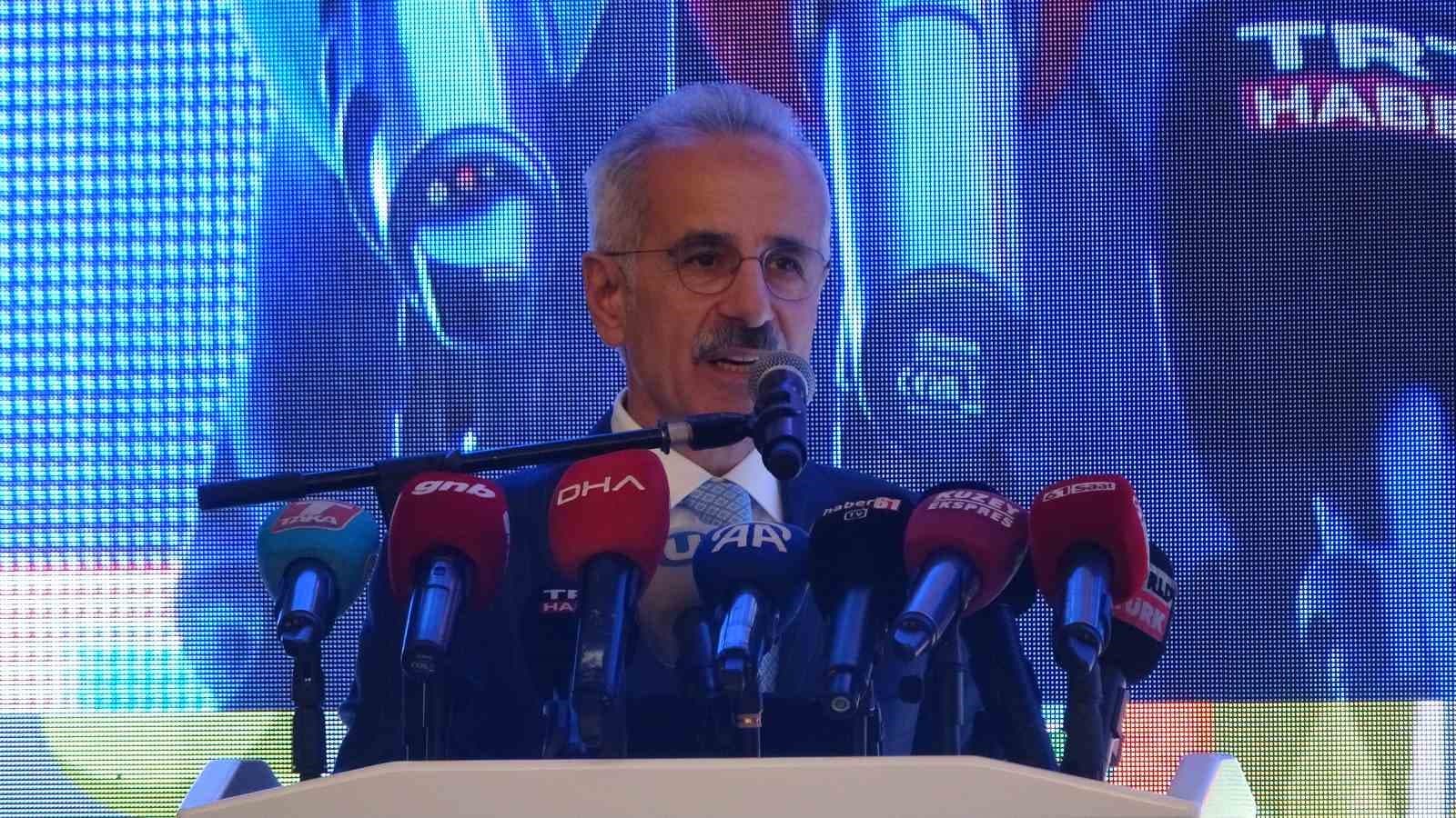Bakan Uraloğlu: "Şehirlerimizin ulaşım planlarının hazırlanmasına çok önem veriyoruz"