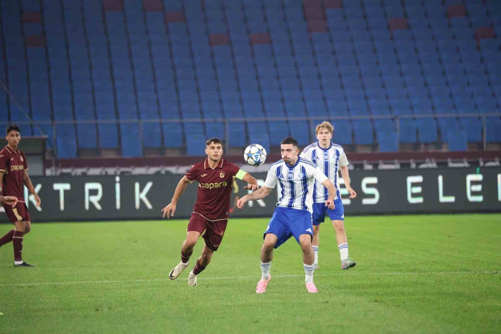 UEFA Gençlik Ligi: Trabzonspor U19: 0 - HJK Helsinki U19: 1