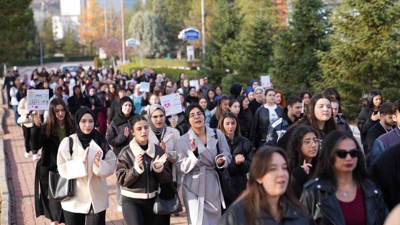 KBÜ’de Dünya Engelliler Günü için kapsamlı program düzenlendi