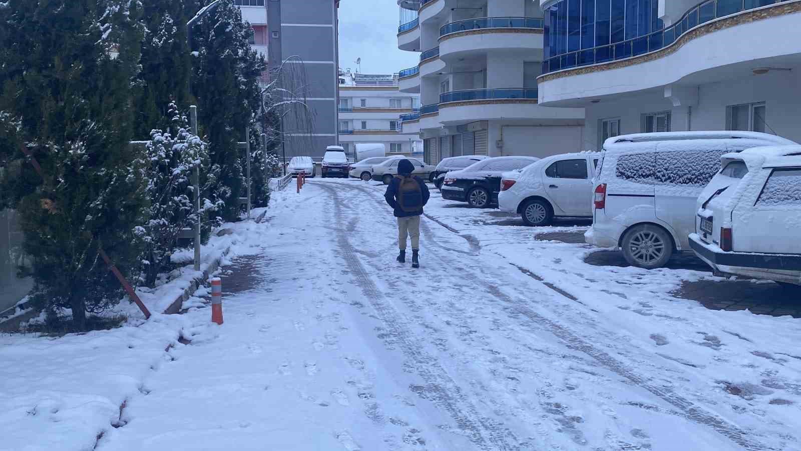 Kastamonu’da kar yağışı etkili oldu