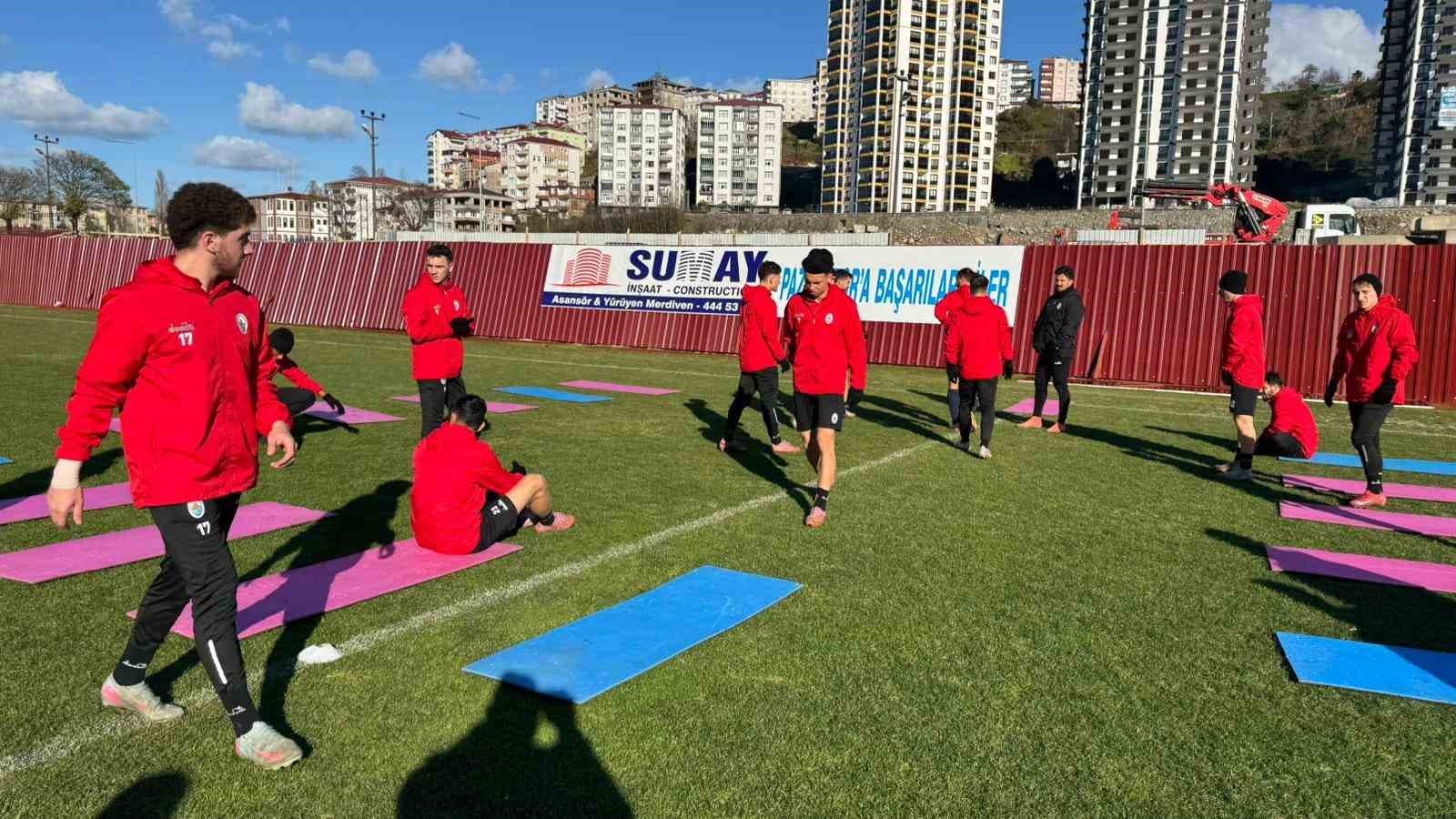 Pazarspor’da ikinci yarı mesaisi başladı
