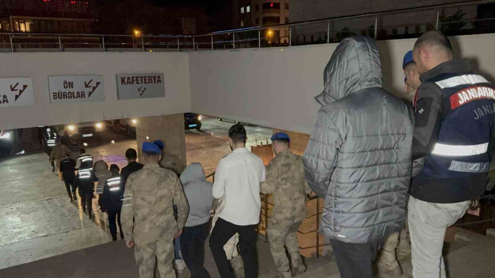Samsun merkezli yasa dışı bahis operasyonunda 12 kişi tutuklandı