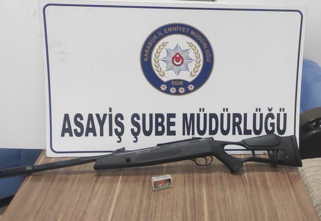 Karabük’te asayiş uygulamalarında aranan 100 kişi yakalandı